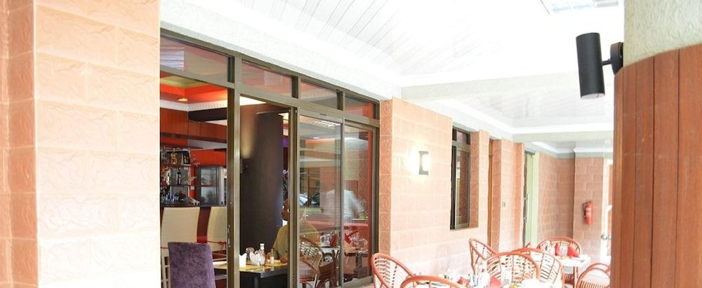 Fahari Palace Serviced Apartments Nairobi Exteriör bild