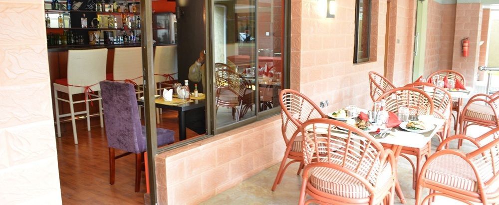 Fahari Palace Serviced Apartments Nairobi Exteriör bild